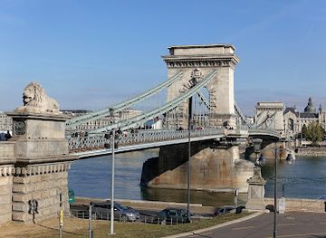 hungary/szabolcs-szatmar-bereg/landmark/szechenyi-chain-bridge