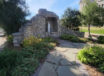 south-dakota/sioux-falls/landmark/cathedral-of-saint-joseph