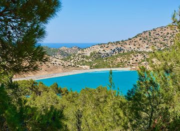 cyprus/morphou-bay/landmark/morphou-archaeology-and-nature-museum