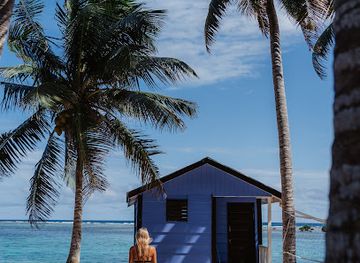 belize/central-belize/landmark/tobacco-caye-paradise