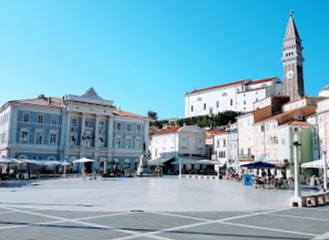 slovenia/portoroz/landmark/tartini-plaza