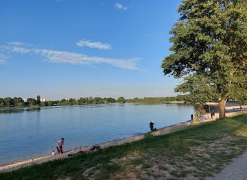 croatia/zagreb/jarun-lake/landmark/park-za-pse-jarun