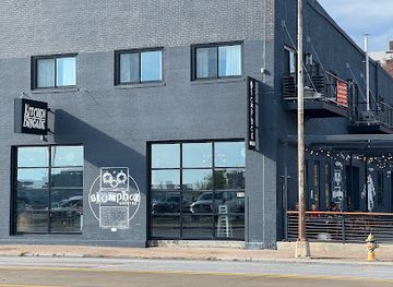 iowa/davenport/landmark/stompbox-brewing