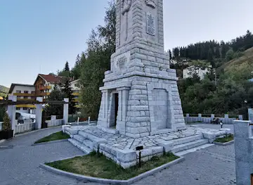 Паметник на загиналите за родината чепеларци - Чепеларе