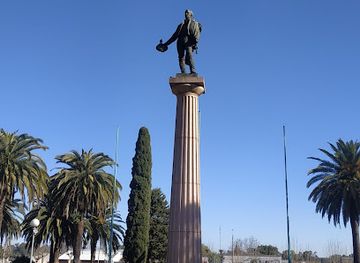 uruguay/fray-bentos/landmark/plaza-artigas