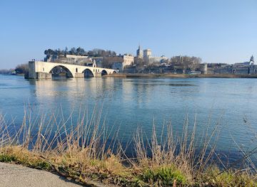 france/avignon/pont-saint-benezet/landmark/pont-saint-benezet-le-pont-d-avignon