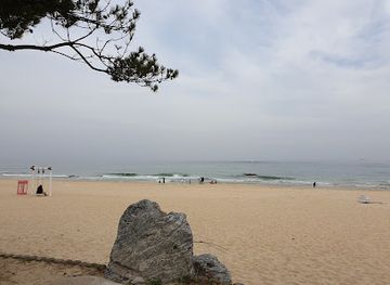 south-korea/gangneung-coastal-areas/landmark/cheongsihaeng-bichi