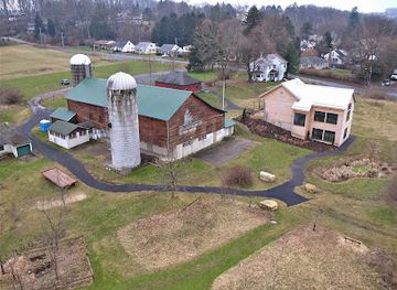 pennsylvania/happy-valley/landmark/millbrook-marsh-nature-center
