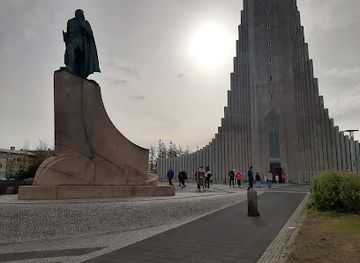 iceland/reykjavik/landmark/rainbow-street