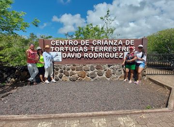 ecuador/amazon/landmark/galapaguera-de-cerro-colorado