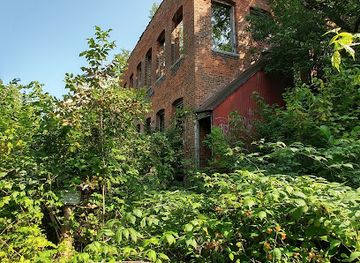 vermont/caledonia-county/landmark/crystal-lake-state-park