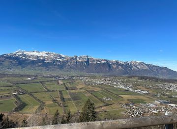 liechtenstein/schaaner-panoramaweg/landmark/aussichtspunkt