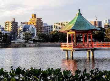 japan/fukuoka/tenjin/landmark/ohori-park