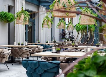 poland/pomerania/landmark/laola-garden-restaurant