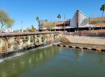 arizona/scottsdale/scottsdale-waterfront/landmark/soleri-bridge