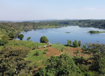 uganda/jinja-source-of-the-nile/landmark/nile-horseback-safaris