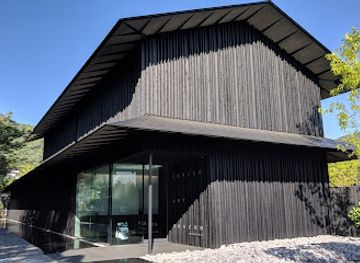 japan/yufuin/landmark/comico-art-museum-yufuin