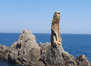 south-korea/gangwon-province/landmark/chogok-yonggul-cave-chotdaebawi-rock-trail