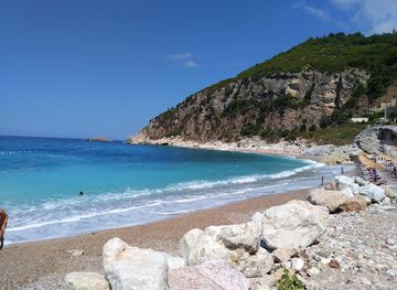 montenegro/budva-riviera/landmark/perazica-do-beach