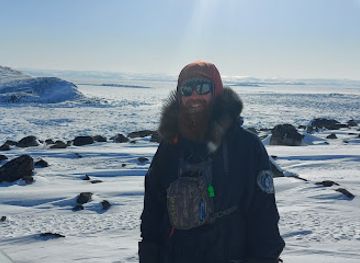 canada/iqaluit/landmark/inukpak-outfitting-inc