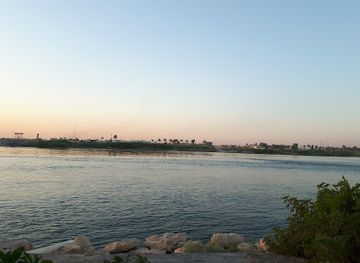 iraq/euphrates-region/landmark/euphrates-channel