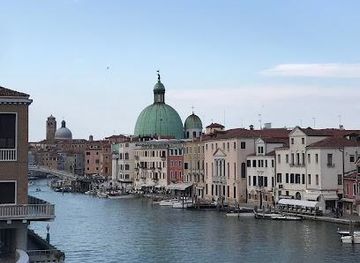 italy/venice/landmark/piazzale-roma