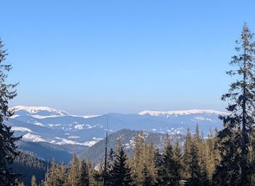 ukraine/dragobrat/landmark/drahobrat