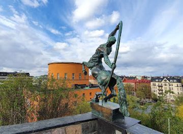 sweden/stockholm/vasastan/landmark/kentaur-sculpture