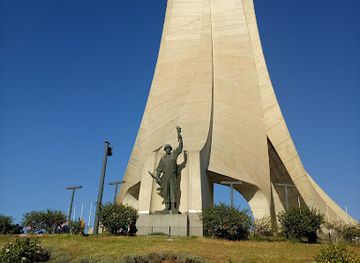algeria/ouarsenis-mountains/landmark/martyrs-memorial