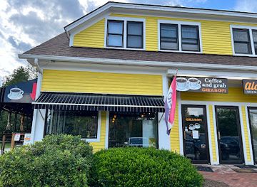 vermont/stowe/landmark/girakofi