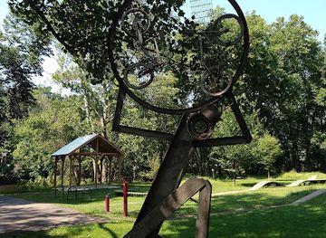 pennsylvania/lehigh-valley/landmark/hugh-moore-park