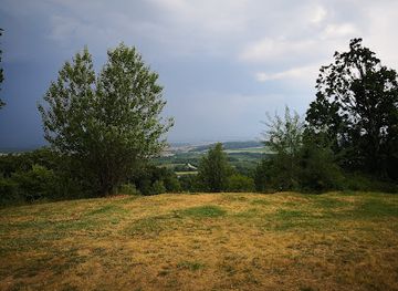 bulgaria/upper-thracian-plain/landmark/thracian-cult-temple-starosel