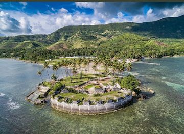 haiti/les-cayes/landmark/fort-de-oliviers