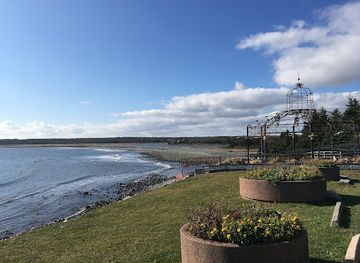 canada/atlantic-canada/landmark/cow-bay-moose