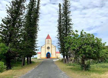 new-caledonia/kouaoua/landmark/eglise-du-saint-nom-de-marie-a-mouli
