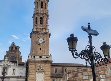 spain/zaragoza/landmark/tapestry-museum