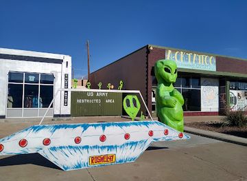 new-mexico/roswell/landmark/invasion-station