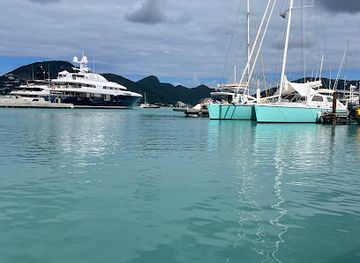 sint-maarten/philipsburg-boardwalk/landmark/captain-bob-s-speed-boat-tours-st-martin