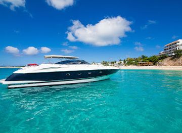 sint-maarten/cupecoy-beach/landmark/seven-marine-boat-charters