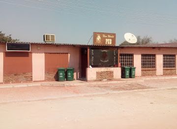 namibia/rundu/landmark/new-world-gag-pub
