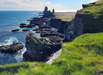 iceland/snafellsbar-area/landmark/londrangar