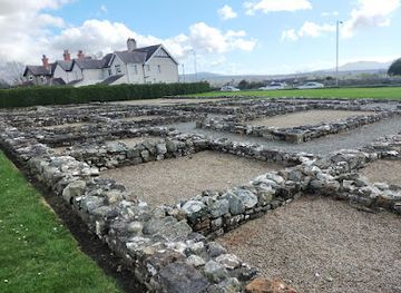 united-kingdom/caernarfonshire/attraction/caer-rufeinig-segontium-segontium-roman-fort-2