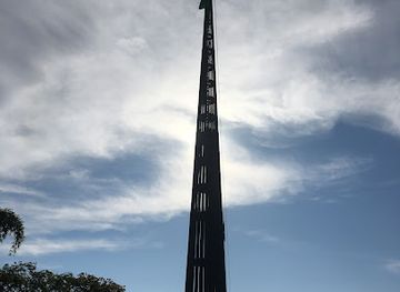 brazil/brasilia/landmark/mast-and-national-pavilion