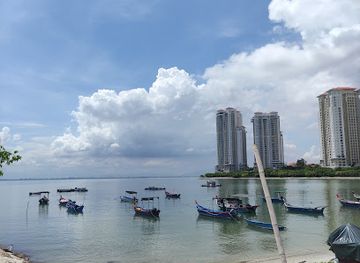 malaysia/penang/tanjung-bungah/landmark/view-point-wave-breaker
