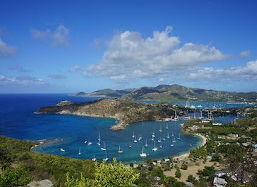 antigua-and-barbuda/barbuda/landmark/galleon-beach