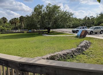 florida/big-bend/landmark/h-p-williams-roadside-park