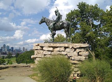 kansas/kansas-city/landmark/the-scout-statue
