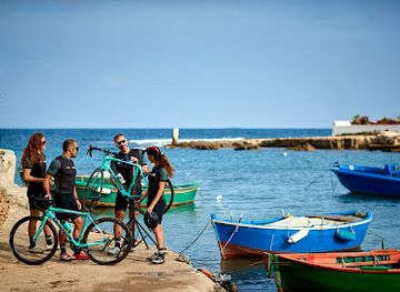 italy/apulia/landmark/yuniqly