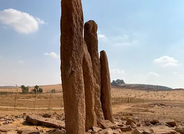 saudi-arabia/al-jawf/landmark/rajajil-columns