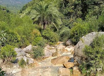 pakistan/islamabad/landmark/bruti-waterfall